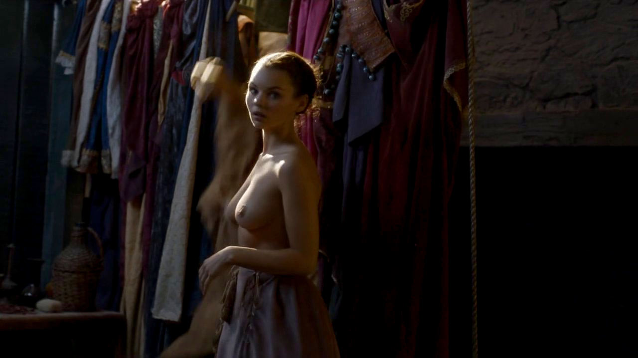 Top 10 nude scenes 2016 | Eline Powell naked in Game of Thrones.