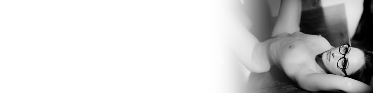 striplvgirls. Nude girls in sexy videos. Naked women, beautiful ladies.